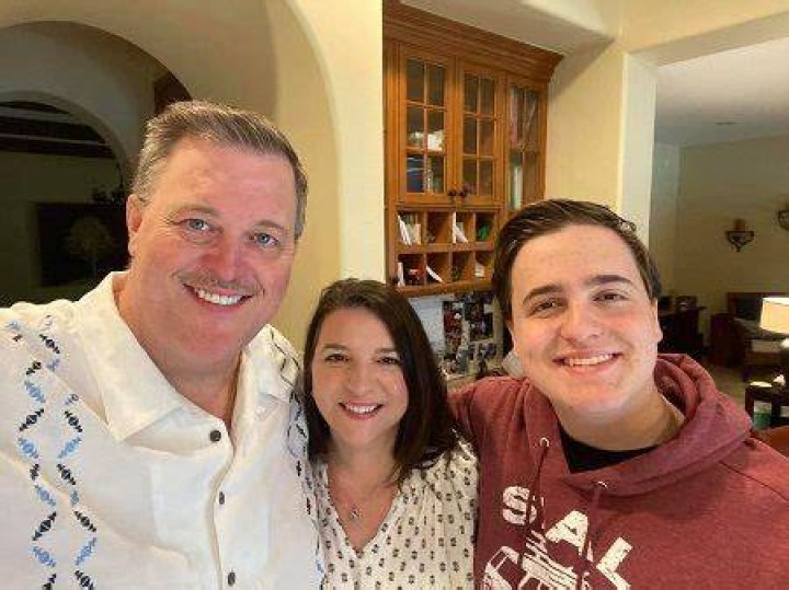Does Billy Gardell Have Children?
