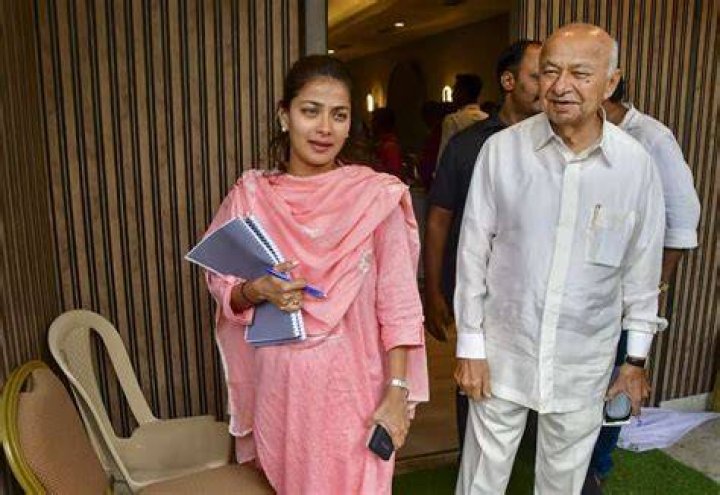 Meet Sushil Kumar Shinde Pahariya, The Renowned Politician And Former Home Minister Of India